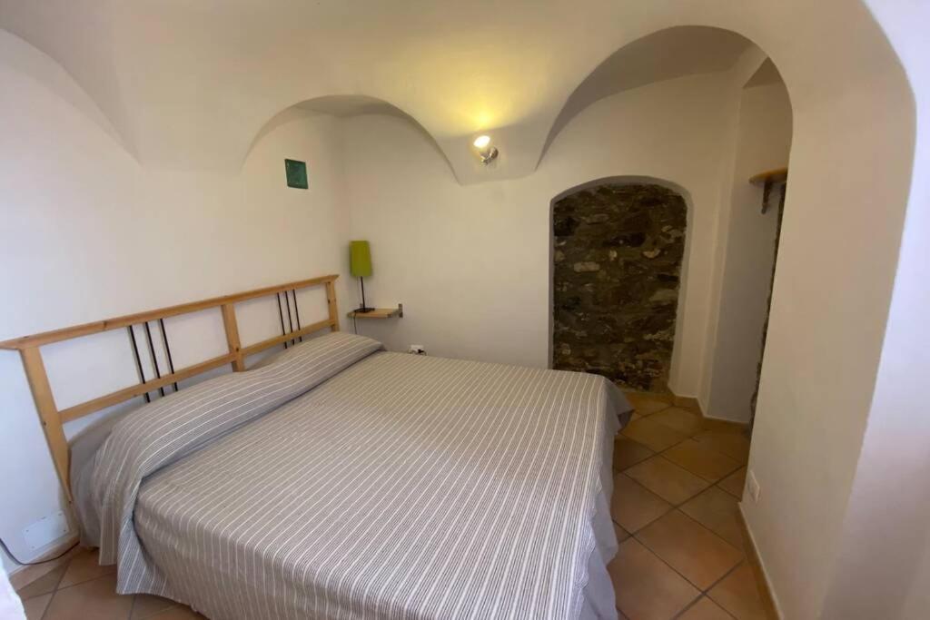 Alloggio Per Vacanze A Isolabona المظهر الخارجي الصورة